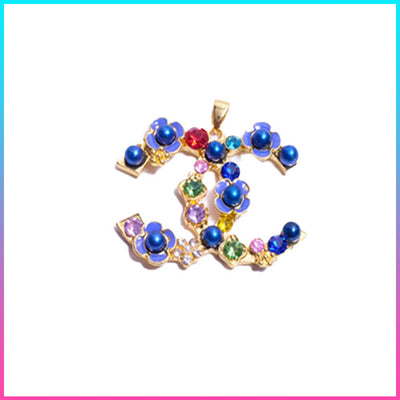 1 PCS "Cute & Classy" Dazzling Pearl Pendant