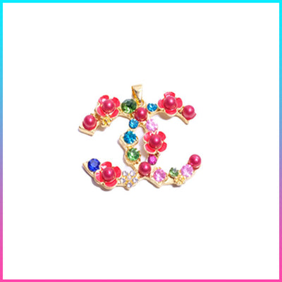 1 PCS "Cute & Classy" Dazzling Pearl Pendant