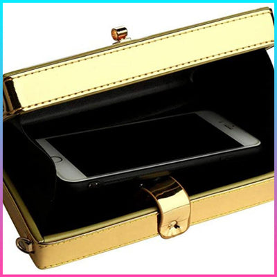 Trendy "Take A Selfie" Crossbody Bag